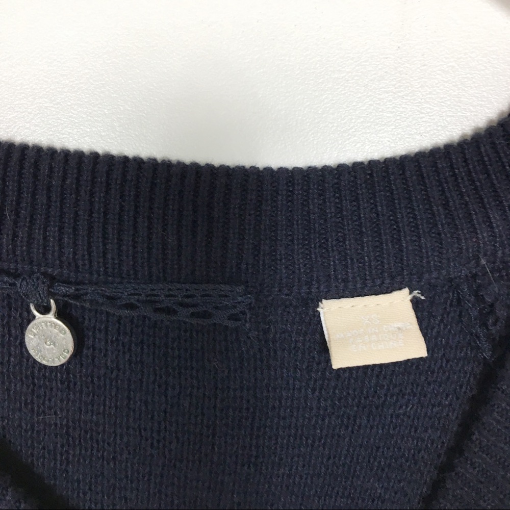 ANTHRO Knitted & Knotted Cold Shoulder Navy Knit Bell Sleeve Sweater Size XS - Picture 4 of 6